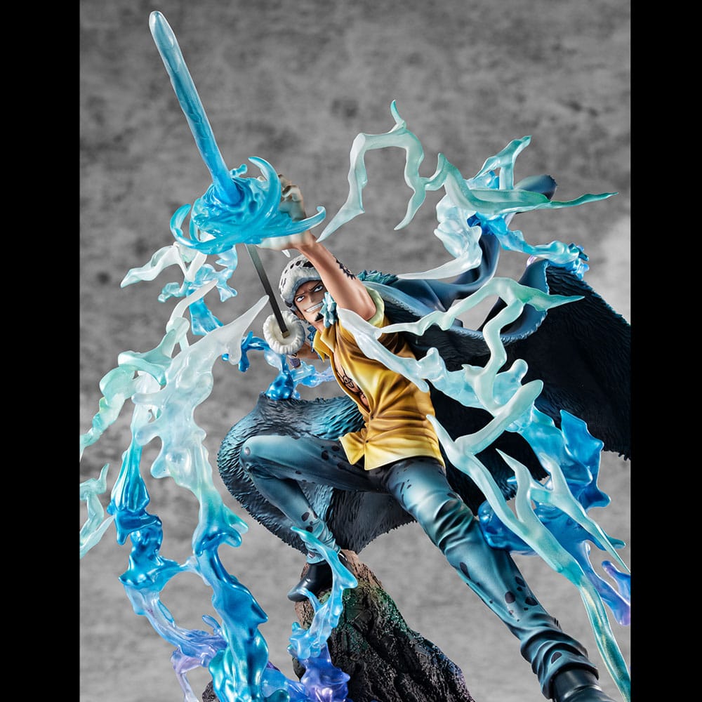 One Piece Portrait Of Pirates WA - MAXIMUM PVC Statue Trafalgar Law The Surgeon of Death Awaken Ver. 27 cm - The Happy Toy Store