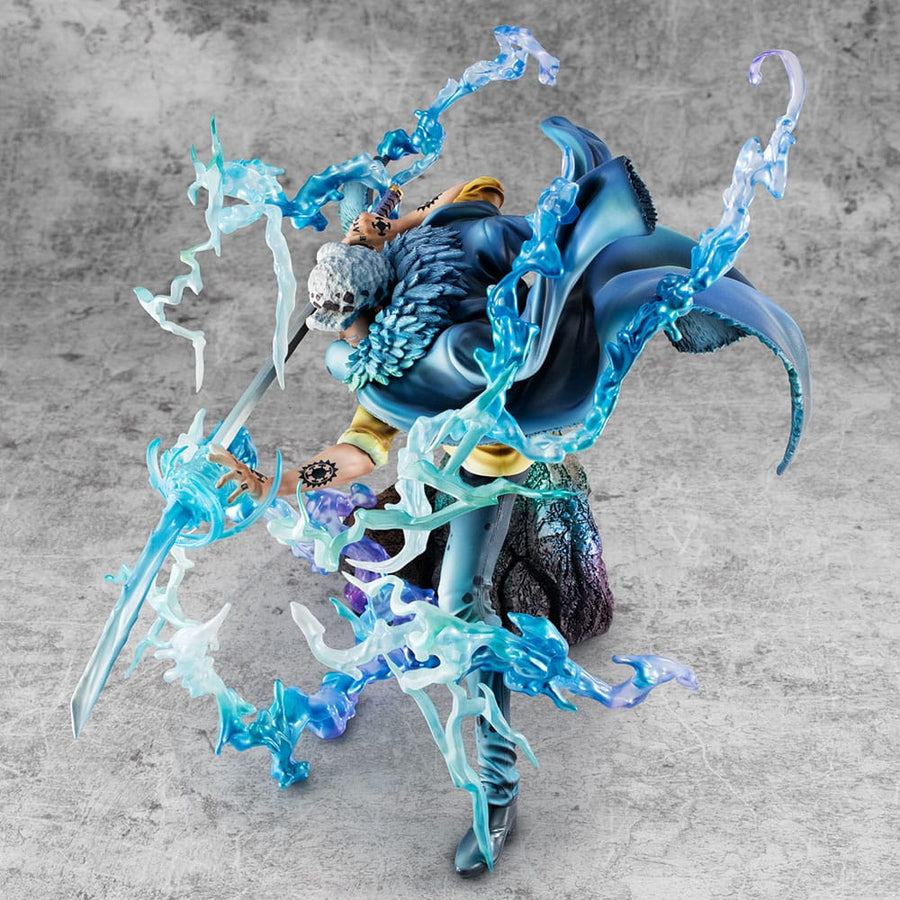 One Piece Portrait Of Pirates WA - MAXIMUM PVC Statue Trafalgar Law The Surgeon of Death Awaken Ver. 27 cm - The Happy Toy Store