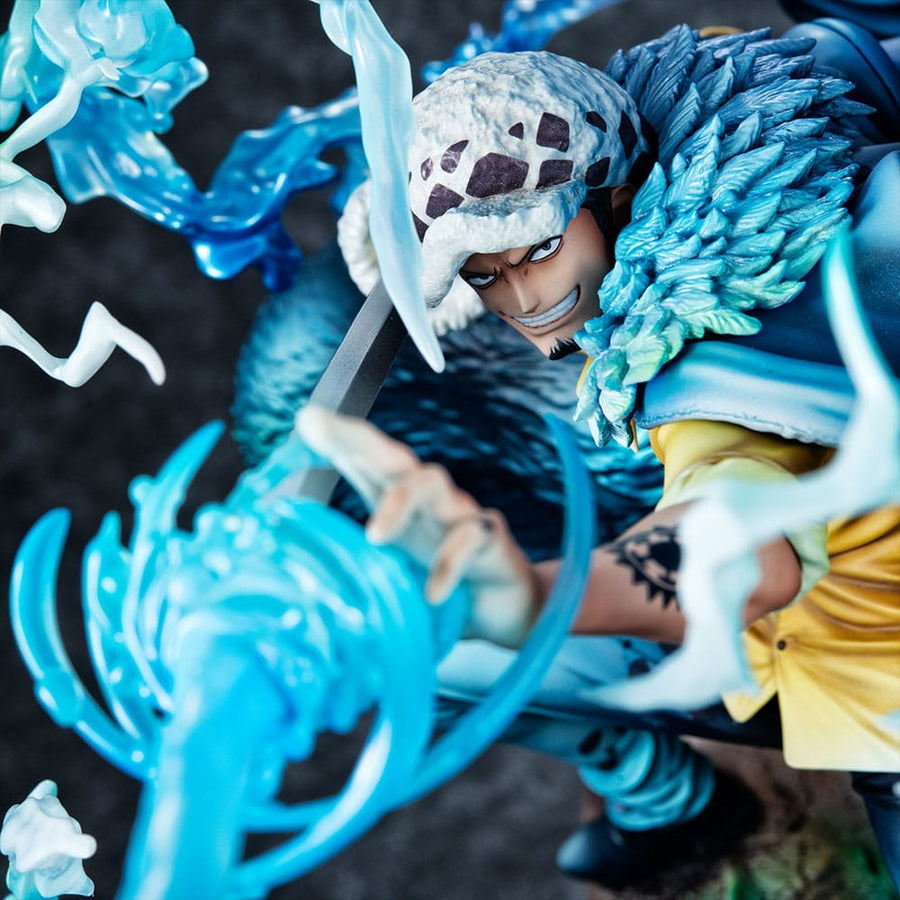 One Piece Portrait Of Pirates WA - MAXIMUM PVC Statue Trafalgar Law The Surgeon of Death Awaken Ver. 27 cm - The Happy Toy Store