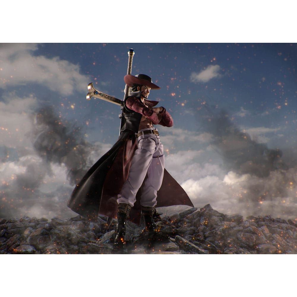 One Piece S.H.Figuarts Action Figure Dracule Mihawk Hawkeye 17 cm - The Happy Toy Store