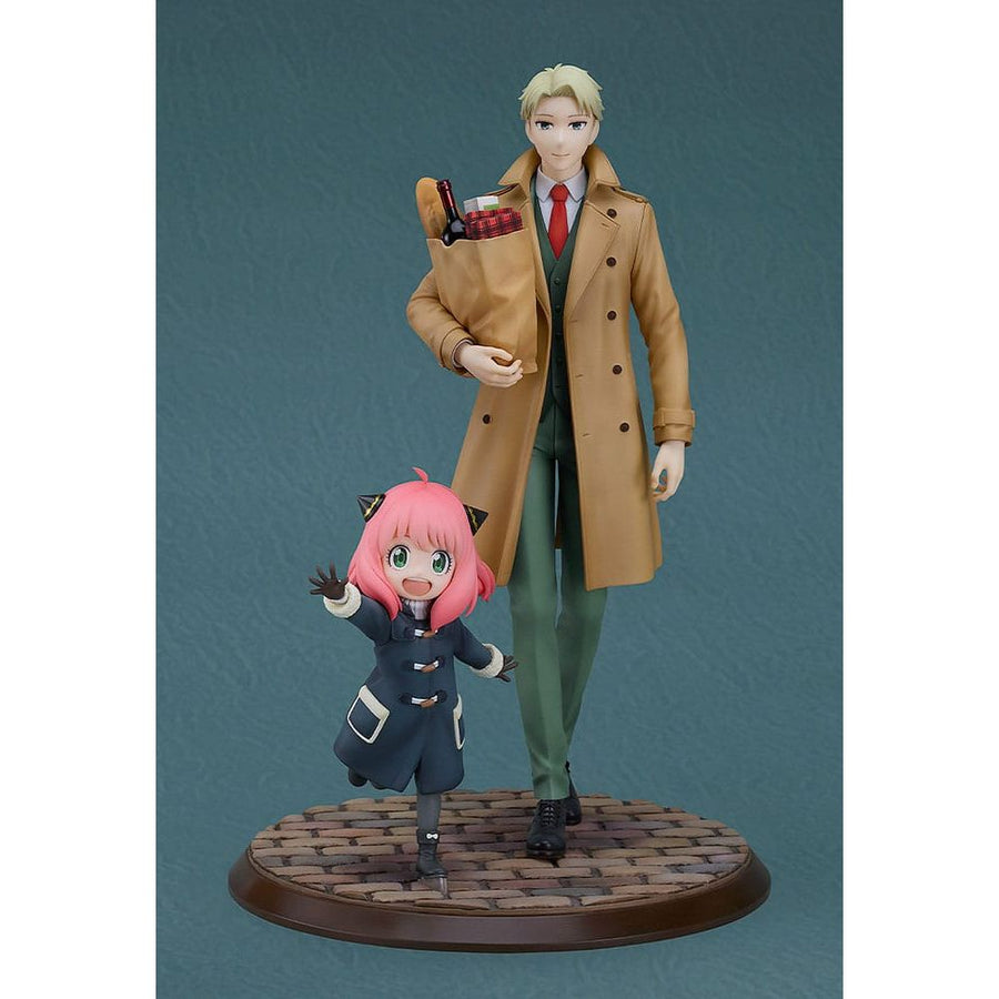 Spy x Family PVC Statue 1/7 Anya & Loid 28 cm - The Happy Toy Store