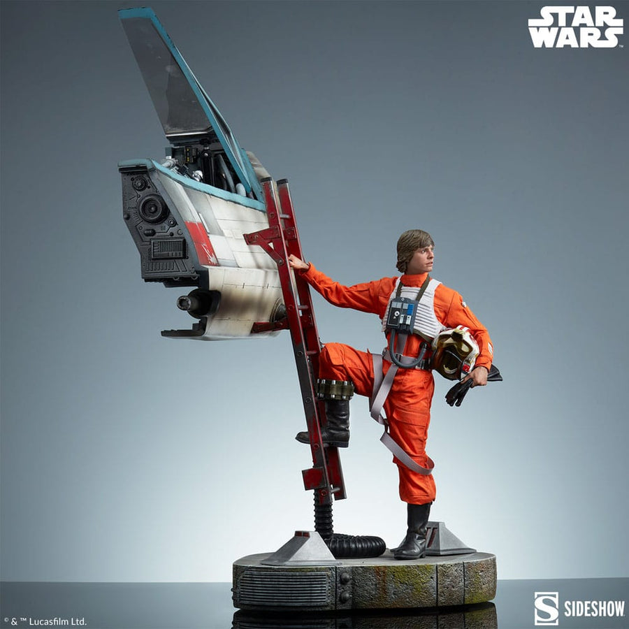 Star Wars Premium Format Statue Luke Skywalker & X - Wing: Red Five, Standing By 76 cm - The Happy Toy Store