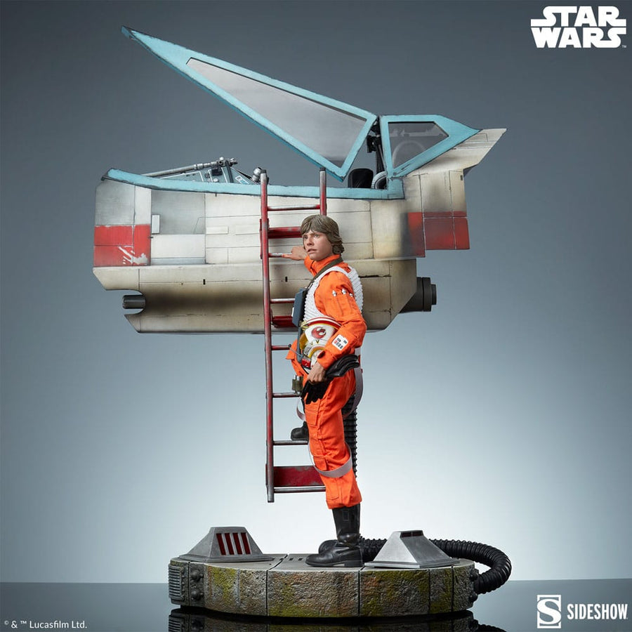 Star Wars Premium Format Statue Luke Skywalker & X - Wing: Red Five, Standing By 76 cm - The Happy Toy Store