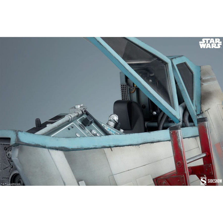 Star Wars Premium Format Statue Luke Skywalker & X - Wing: Red Five, Standing By 76 cm - The Happy Toy Store