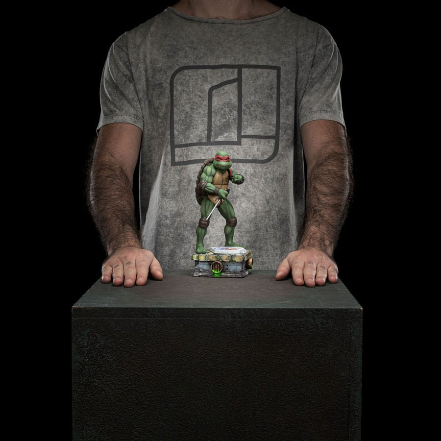 Teenage Mutant Ninja Turtles Art Scale Statue 1/10 Raphael 21 cm - The Happy Toy Store