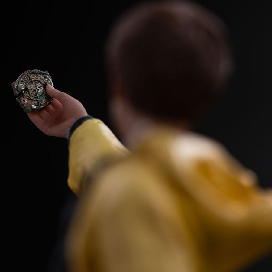 The Goonies Art Scale Statue 1/10 Mikey Walsh (40th anniversary) 21 cm - The Happy Toy Store