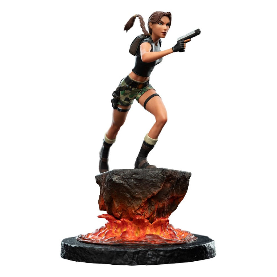 Tomb Raider Mini Statue Lara Croft: The Sanctuary of Flame 18 cm - The Happy Toy Store