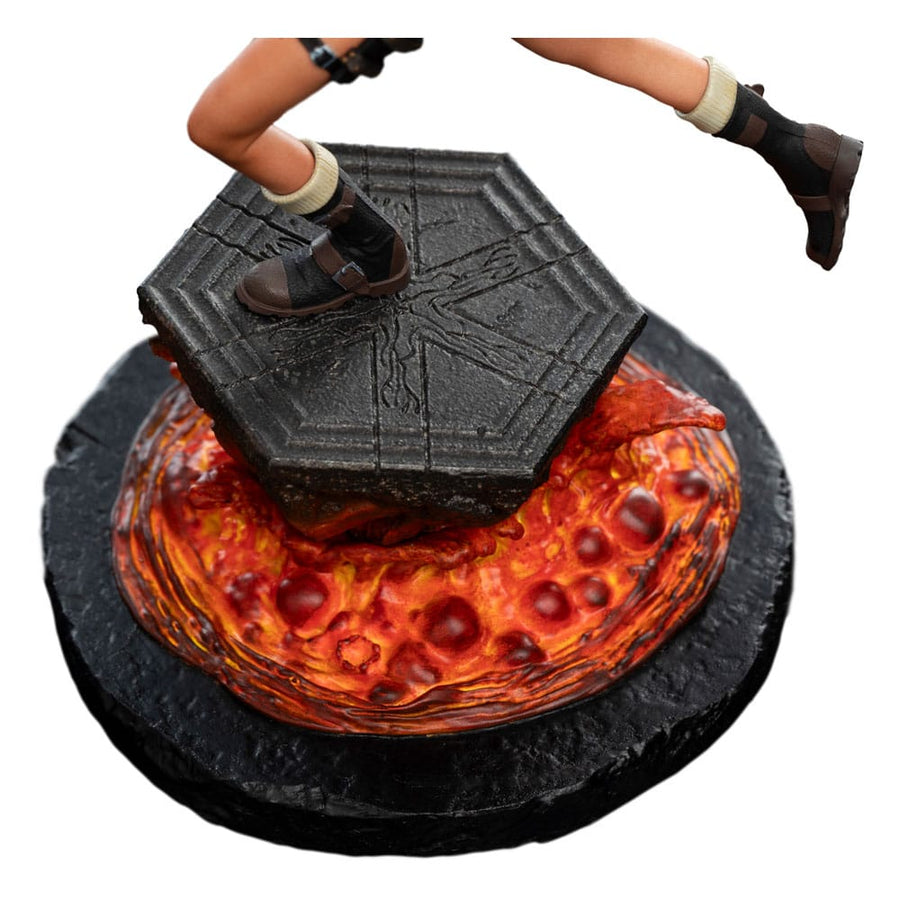 Tomb Raider Mini Statue Lara Croft: The Sanctuary of Flame 18 cm - The Happy Toy Store