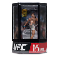 UFC Posed PVC Statue Max Holloway 18 cm - The Happy Toy Store