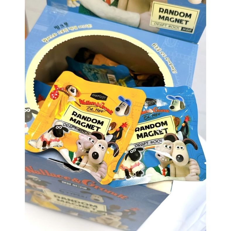 Wallace & Gromit Random Magnet Blind Pack - The Happy Toy Store