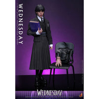 Wednesday Action Figure 1/6 Wednesday 27 cm - The Happy Toy Store